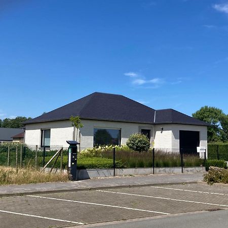 Huswell - Spacious Bungalow With Garden Near The Beach & Sea 米德尔克尔克 外观 照片